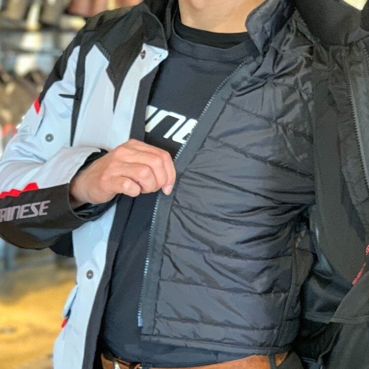 卓越した性能と優れたコストパフォーマンス『TEMPEST 3 D-Dry® JACKET』